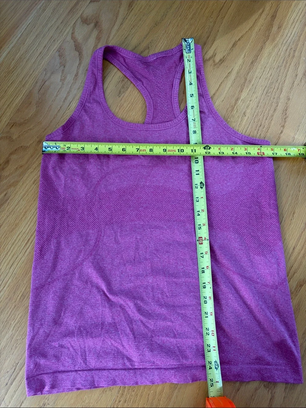 Lululemon Swiftly Tech Racerback Tank Top size 10 pink